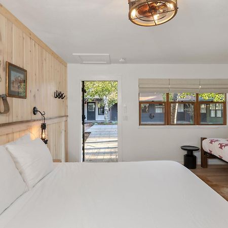 Hotel Palomino リッジウェイ エクステリア 写真
